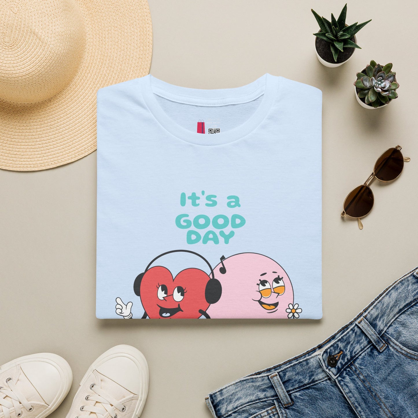 It's a Good Day to Be Happy T-Shirt — Cute Heart & Smile Graphic Tee