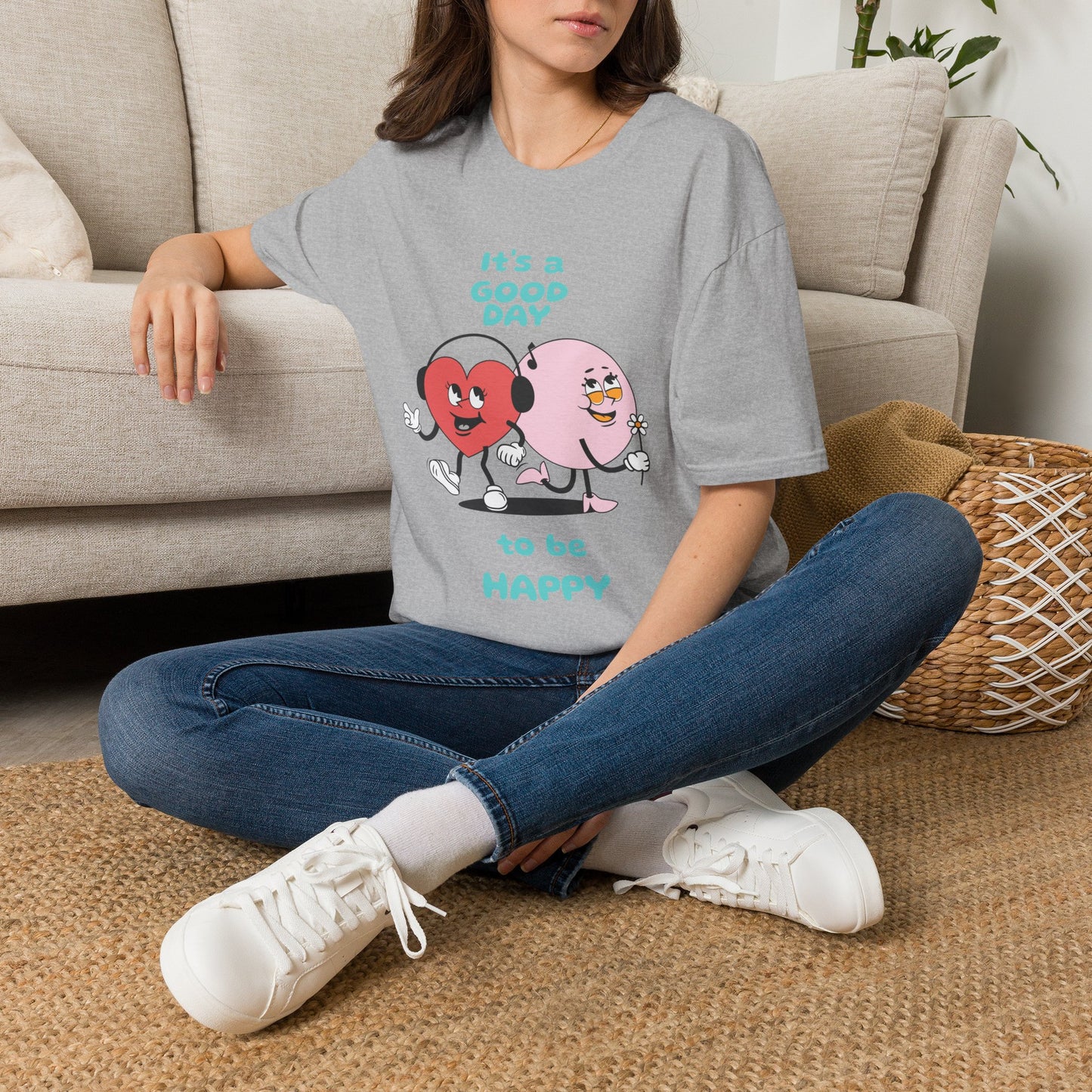 It's a Good Day to Be Happy T-Shirt — Cute Heart & Smile Graphic Tee