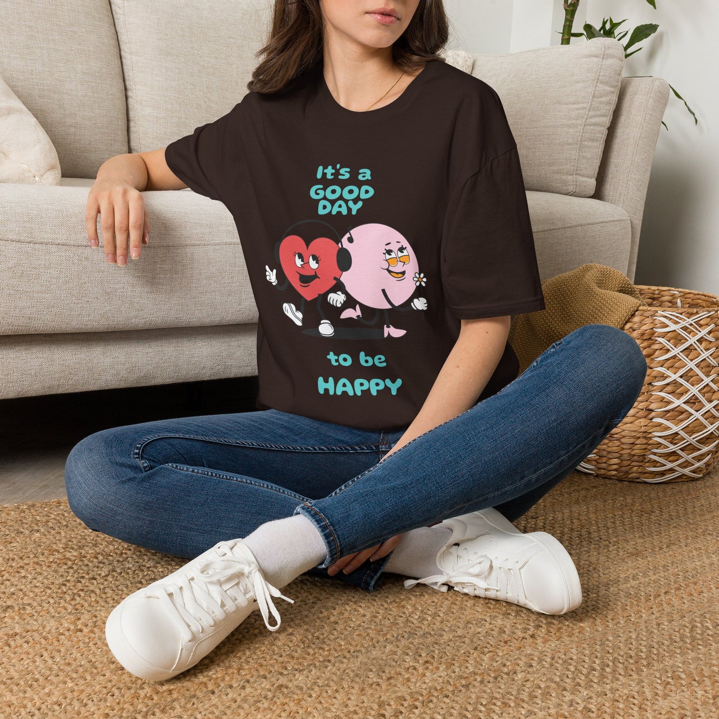 It's a Good Day to Be Happy T-Shirt — Cute Heart & Smile Graphic Tee
