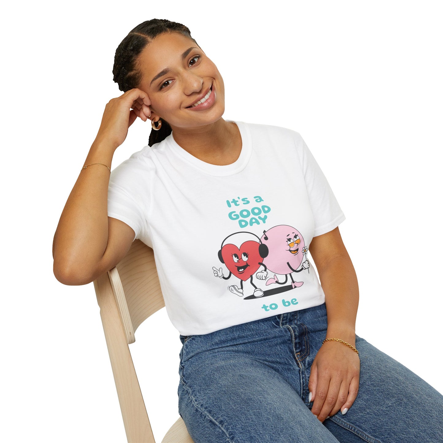It's a Good Day to Be Happy T-Shirt — Cute Heart & Smile Graphic Tee